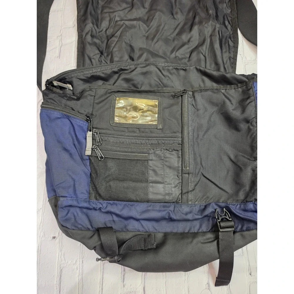 L.L. Bean Messenger Bag Blue Black 18